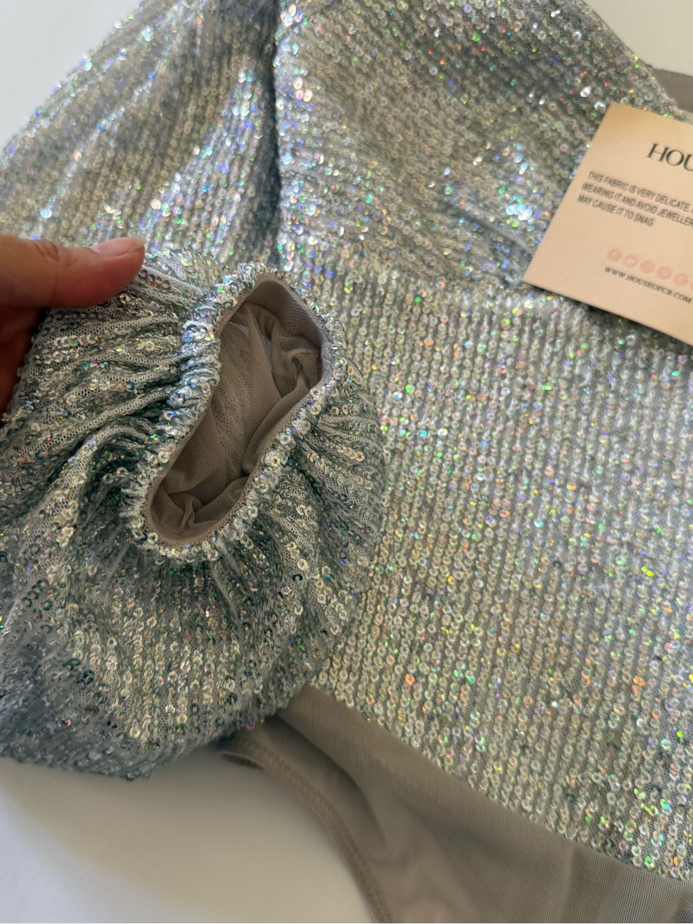 House of CB Julissa Silver Sequin Bodysuit Puff Sleeve XS NWT - Picture 4 of 8
